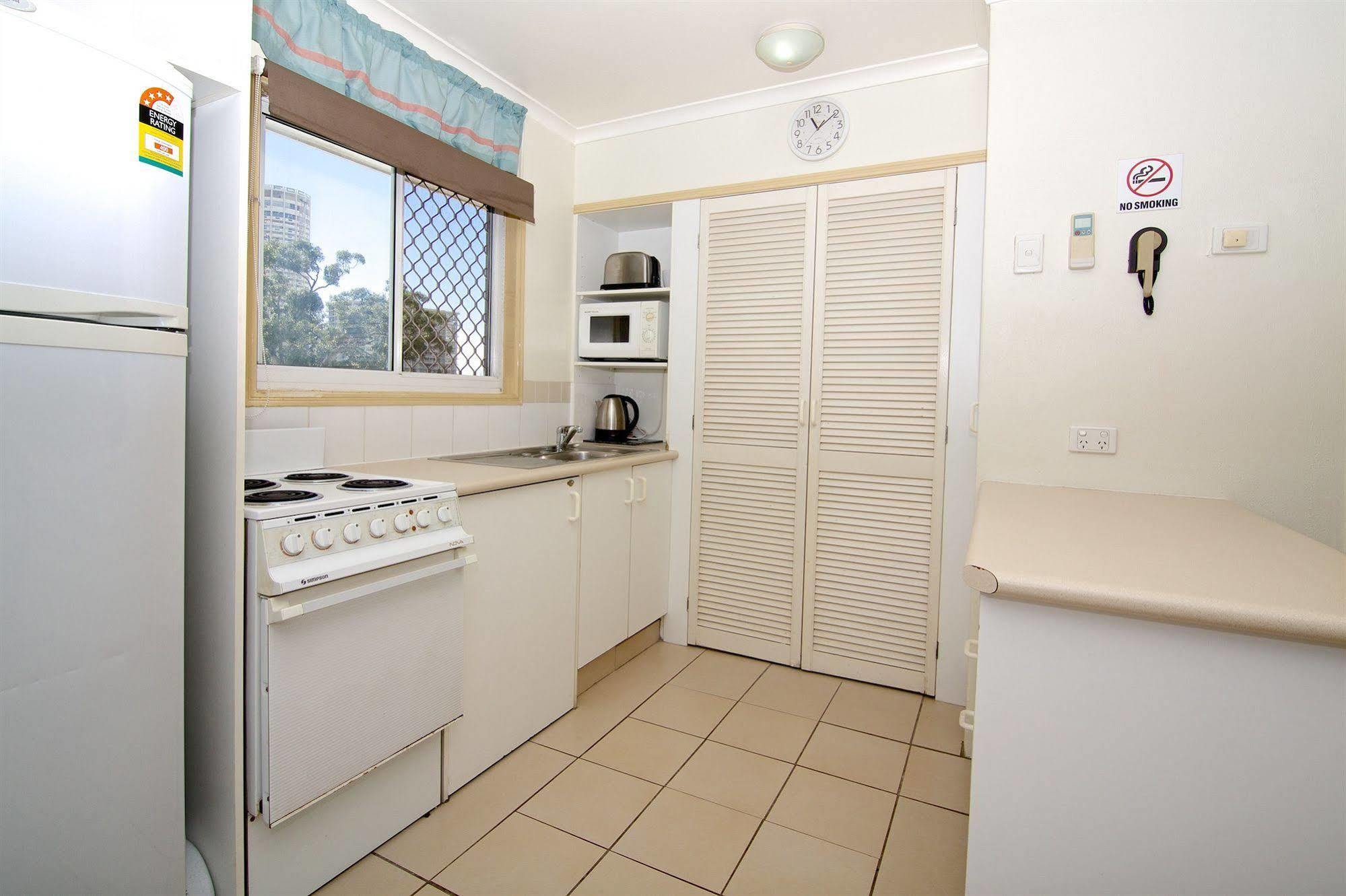 Raffles Royale Leilighet Gold Coast Eksteriør bilde